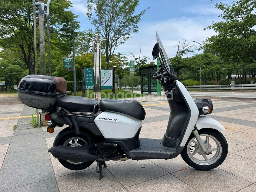 혼다 벤리110 18년형 화이트컬러 1인신조 팝니다--1