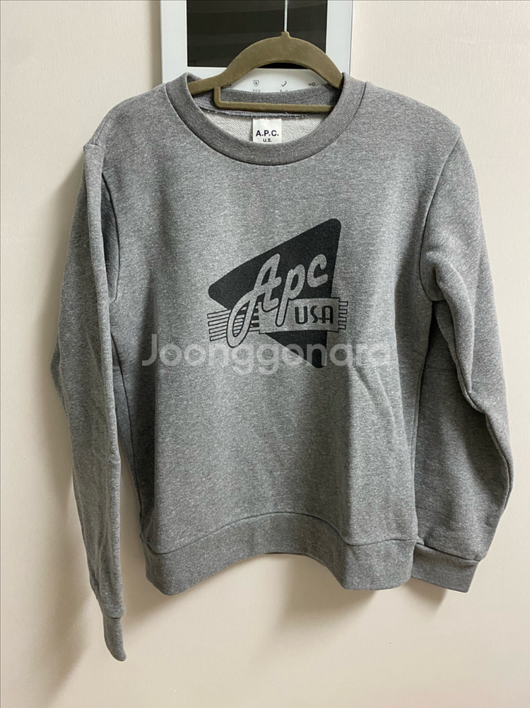 A.P.C 아페쎄 맨투맨 s사이즈--1