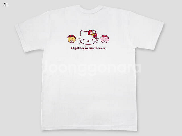 헬로키티 반팔 티셔츠--2