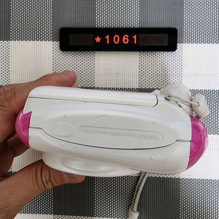 후지 인스탁스 미니 25 화이트 폴라로이드 카메라 이미지