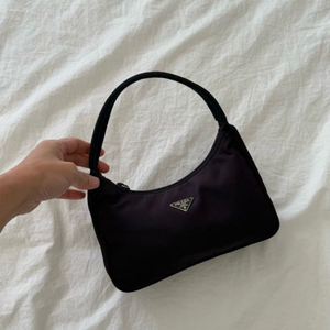 프라다 포코노 미니 호보백 (정품)