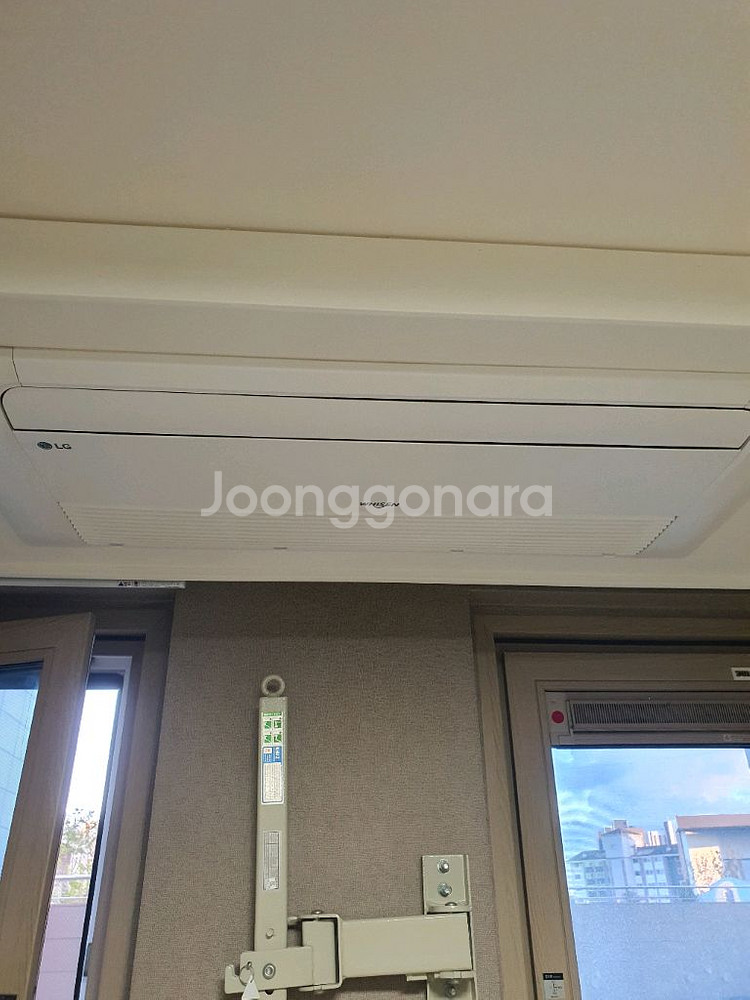 엘지에어컨 천장형2대인버터 엘지에어컨 실내기2대 인버터--1