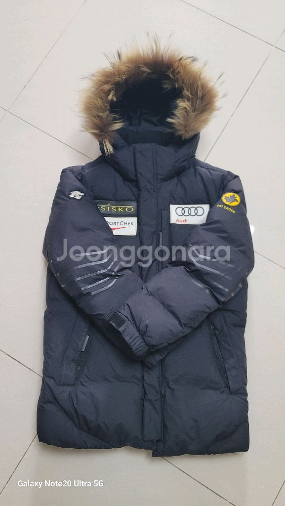 데상트 캐나다 아우디 코볼트 히말라야 대장 패딩--0