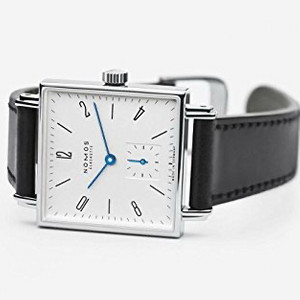 노모스 테트라 구합니다.