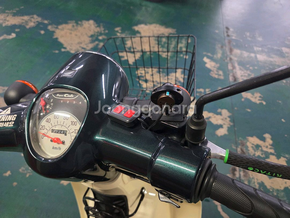 2020년식 혼다 슈퍼커브--5