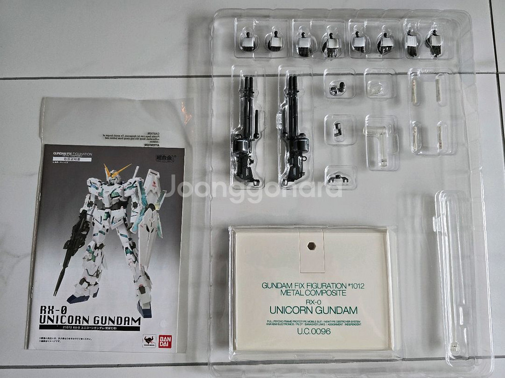 메탈컴포짓 1012 유니콘 건담 각성 판매합니다.--1