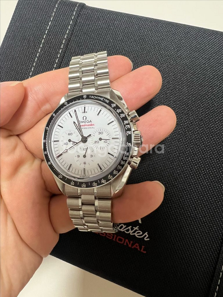 오메가 스피드마스터 문워치 흰판--1
