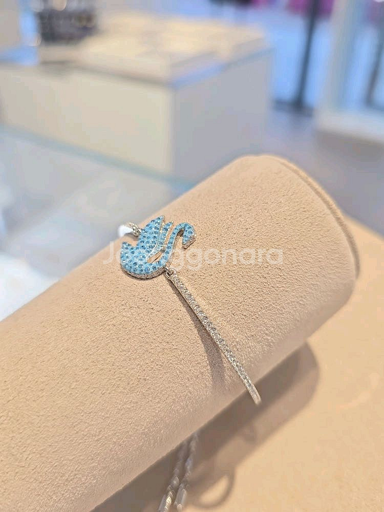 (새상품) 스와로브스키 팔찌--2