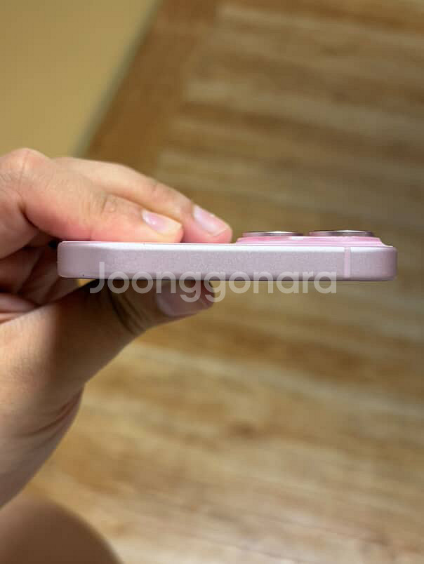 아이폰15플러스 128기가 핑크 팝니다--2