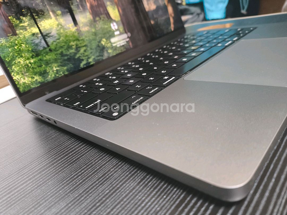 급처 맥북 m2 pro 14인치 팝니다 10코어16코어--8