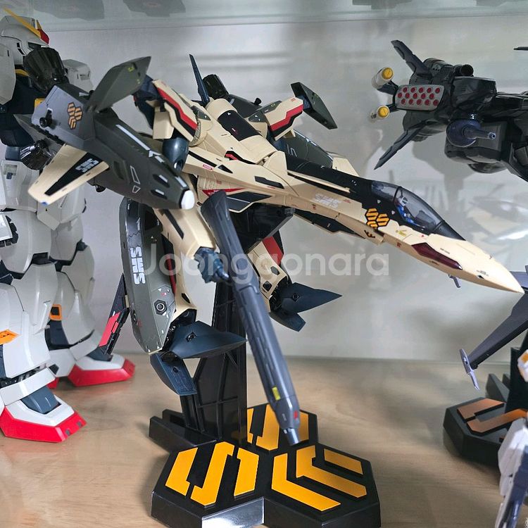 DX 초합금 마크로스 VF-19 어드밴스--2
