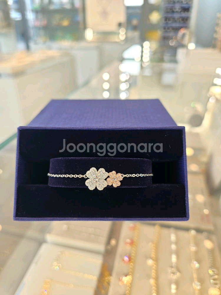 (새상품) 스와로브스키 팔찌--0