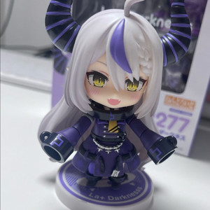 라플라스 다크니스 넨도로이드