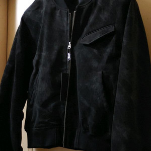 dnsr 25ss 루미너스 크롭ma-1자켓 팝니다