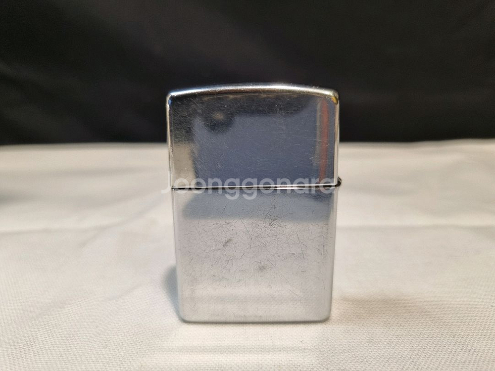 수도 기계화 사단 마크가 새겨진 지포 오일 라이터--2