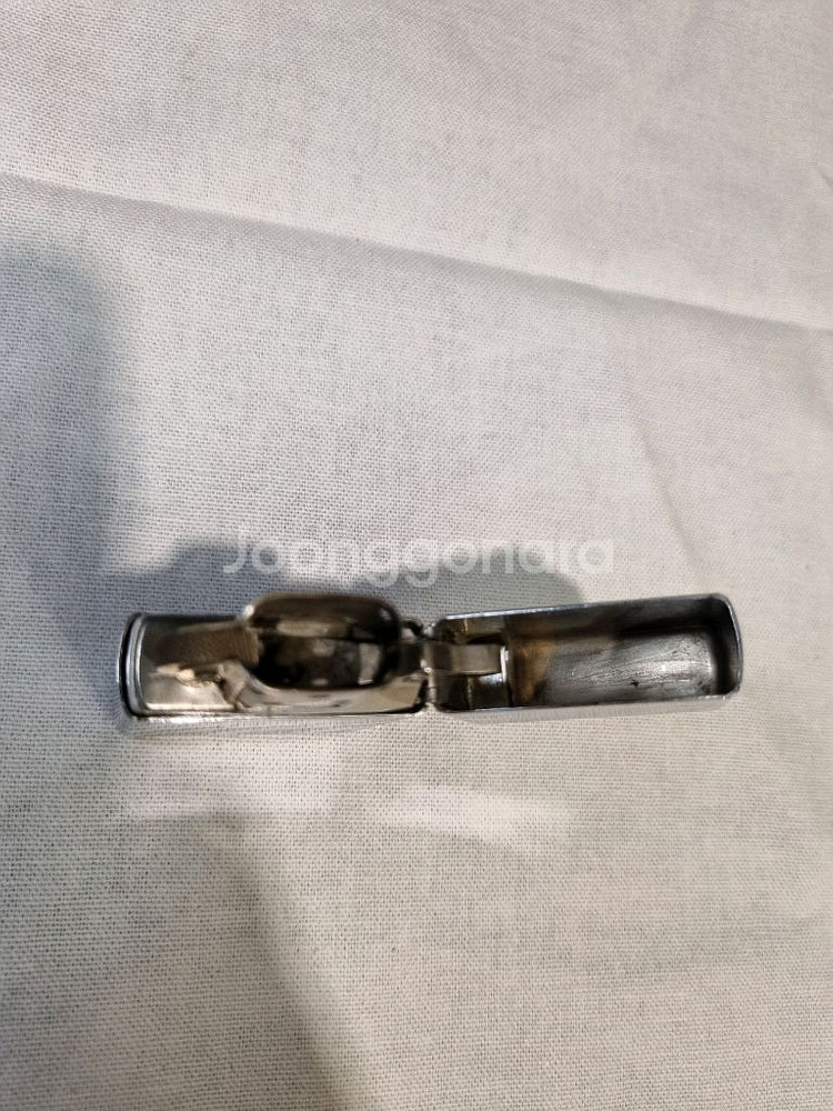 수도 기계화 사단 마크가 새겨진 지포 오일 라이터--6