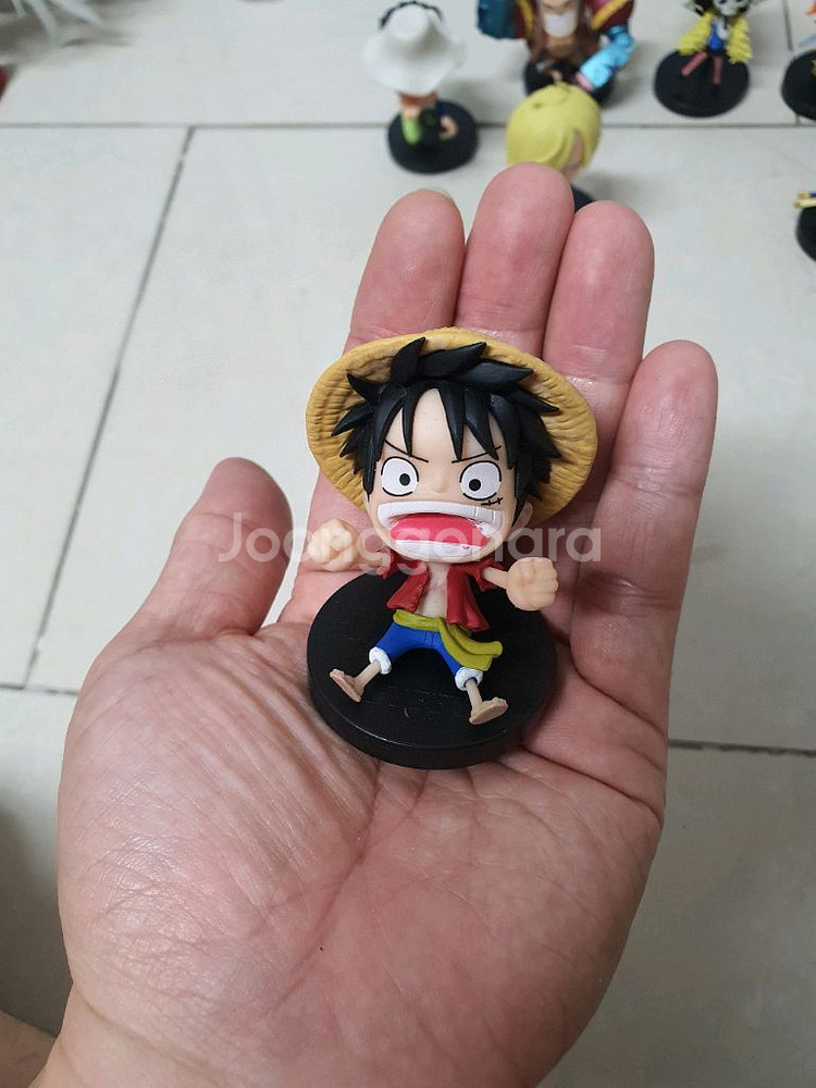 정품 원피스 미니 피규어 9종 세트 판매합니다.--1