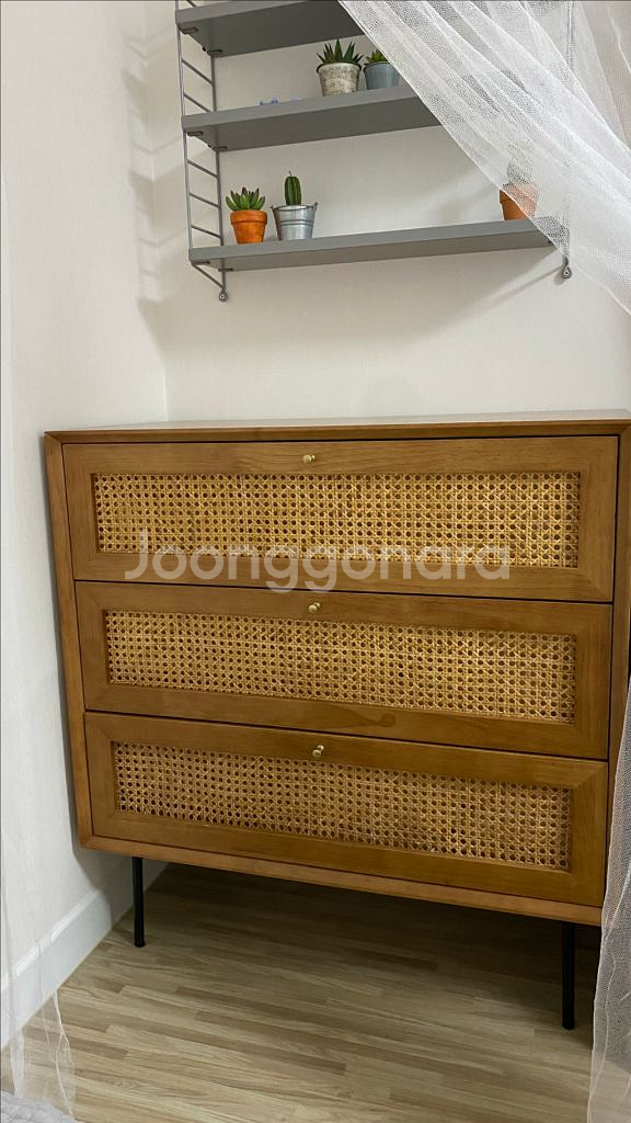 장미맨숀 로라 라탄 원목 서랍장--0