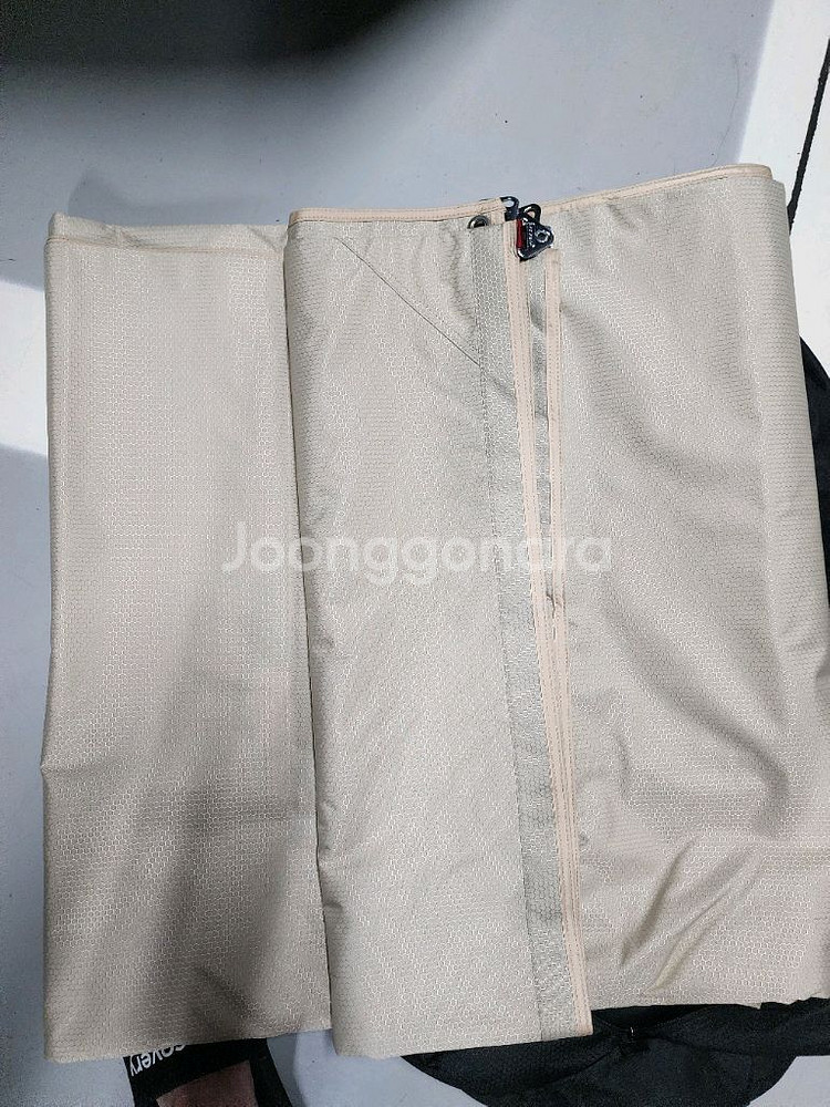 홀리데이타프 베이지300D팝니다--1