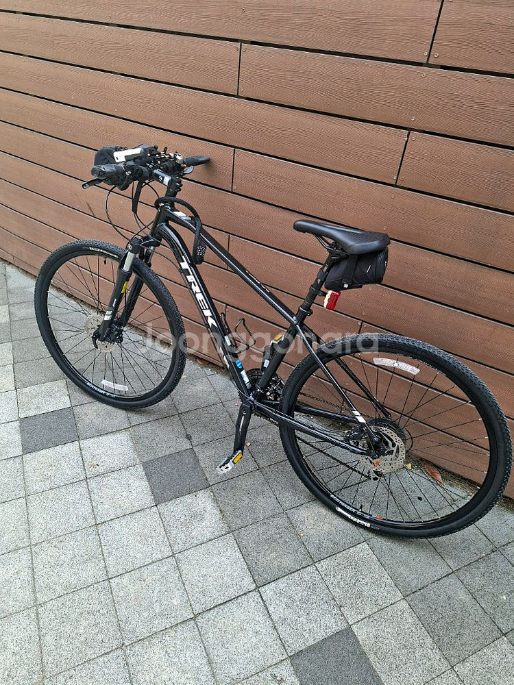 트렉 듀얼 스포츠3. 4세대 하이브리드 자전거 최상급--1