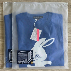 뉴진스 반팔 티셔츠 토끼 티 블루 TOKKI TEE