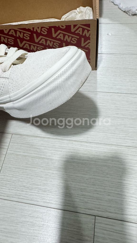 새상품 반스 클래식 올드 스쿨 VN0A3DZ3OXS1--4