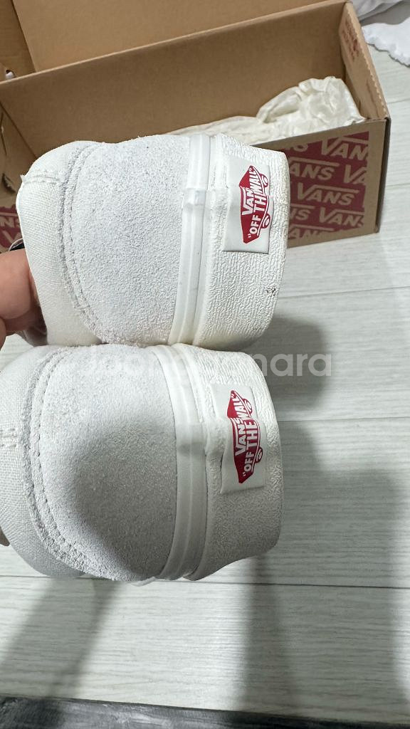 새상품 반스 클래식 올드 스쿨 VN0A3DZ3OXS1--5