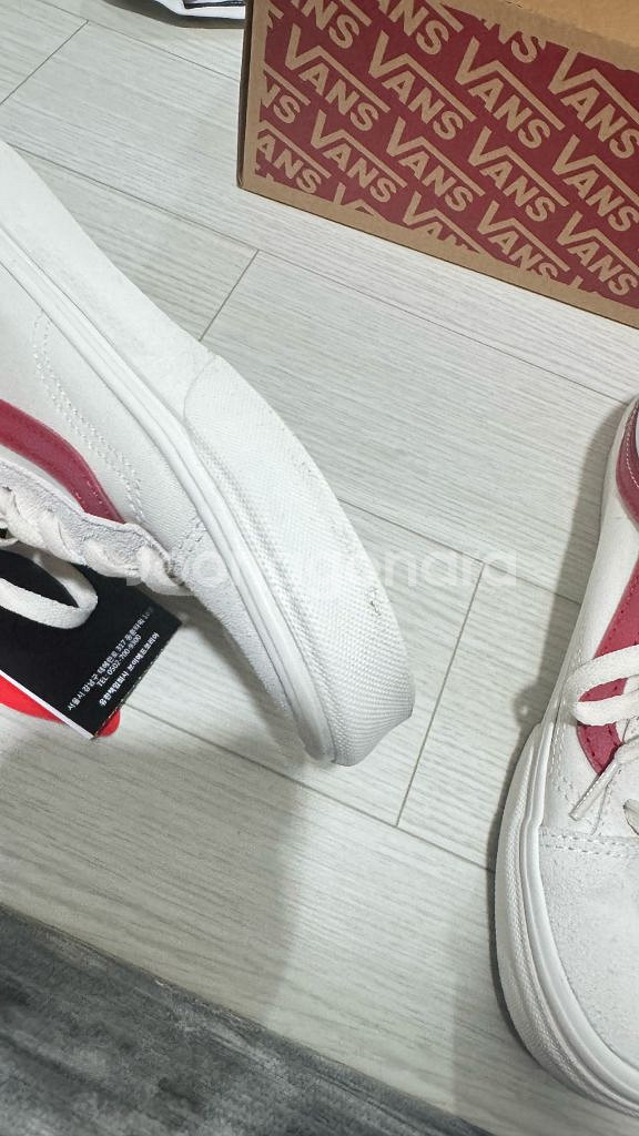 새상품 반스 클래식 올드 스쿨 VN0A3DZ3OXS1--3