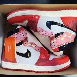 [255] 조던 1 레트로 하이 스파이더맨 넥스트 챕터