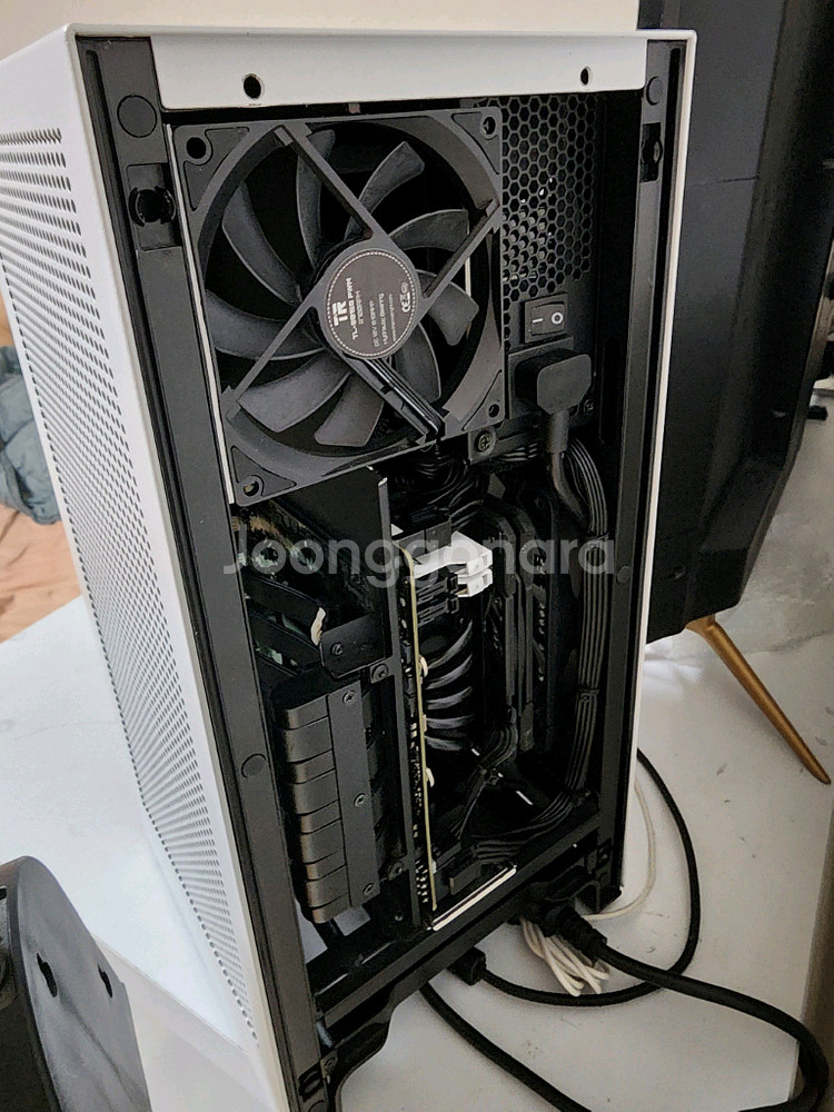라이젠 9600X RTX3060 SFF ITX 미니PC--2