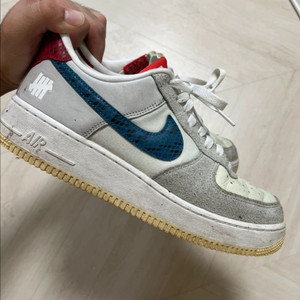 나이키 언디핏 에어포스1