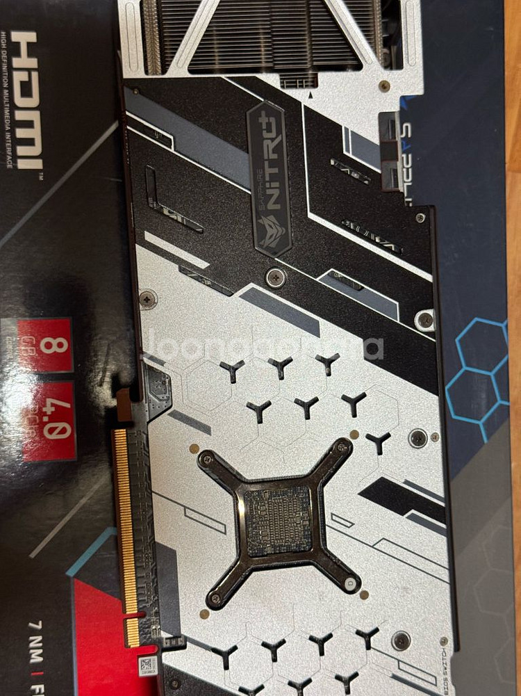 SAPPHIRE NITRO 5700XT 판매합니다.--2