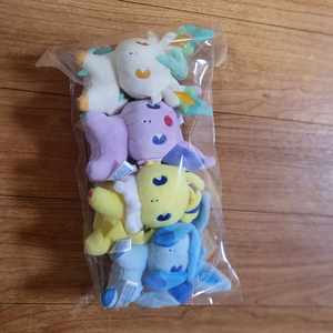 후르츠밀크(믹스오레)포켓몬 리피아,에브이,쥬피썬더,글 이미지