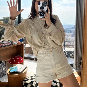 코스모폴리탄줄라이 갈레뜨후아