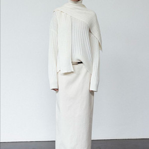 르917 르셉템버 리브 니트 스웨터 머플러 세트