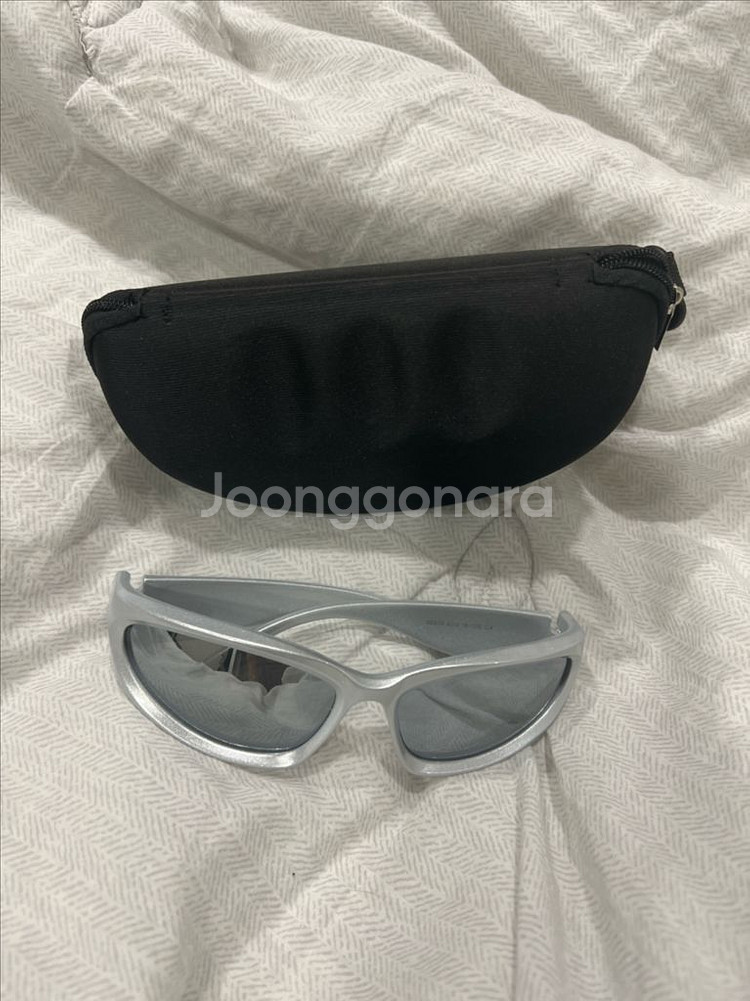 Y2K 실버 선글라스--0