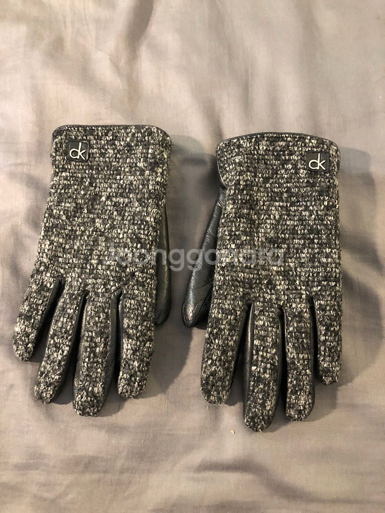 CK 캘빈클라인 트위드 장갑 S 사이즈--0