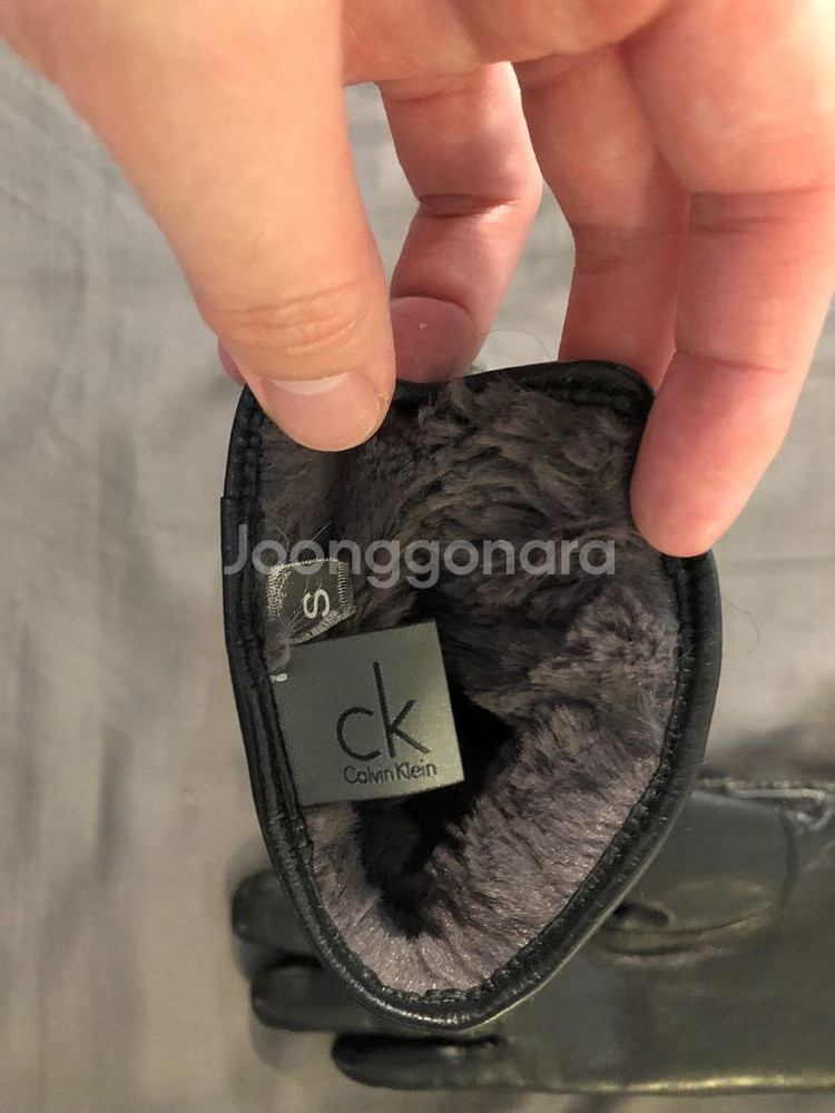 CK 캘빈클라인 트위드 장갑 S 사이즈--2