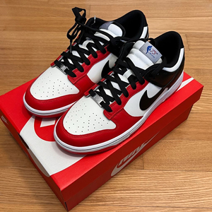 나이키 NBA 덩크 로우 레트로 EMB 시카고 275