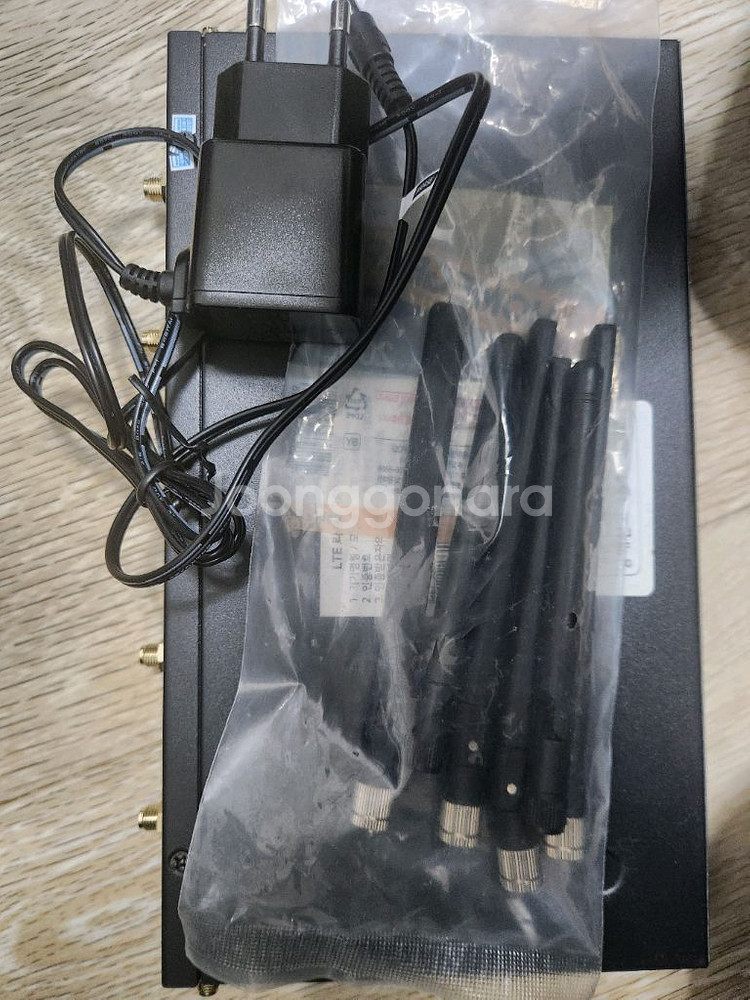 LTE 라우터 IPR-1800W--0