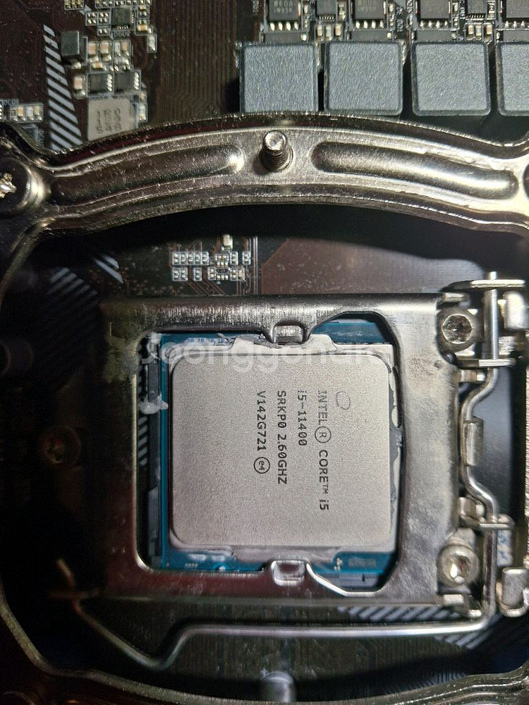 i5 11400+h510+8g*2+사제쿨러--3
