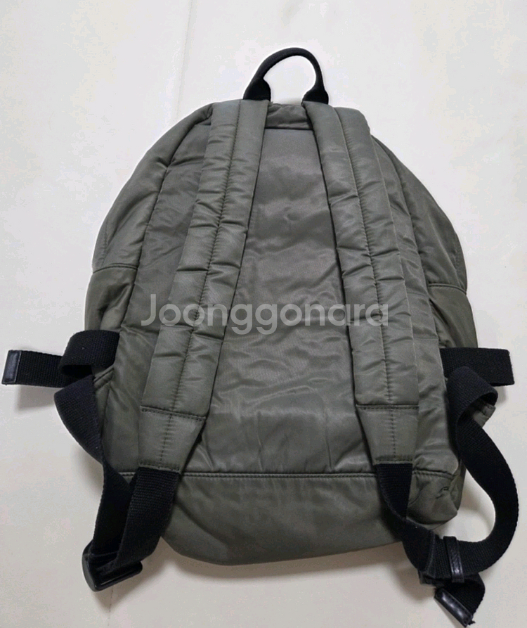 아페씨 카하트 콜라보 백팩--2
