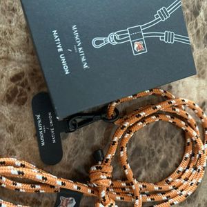 메종키츠네 폰스트랩