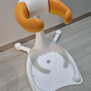 아기 스탠드 목욕 보조대