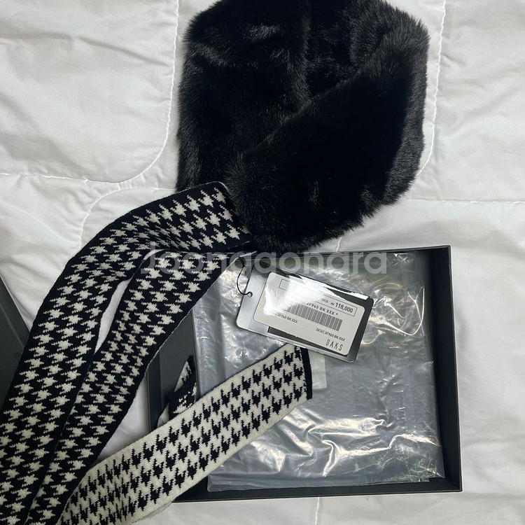 닥스 블랙퍼 울 체크 스카프--2