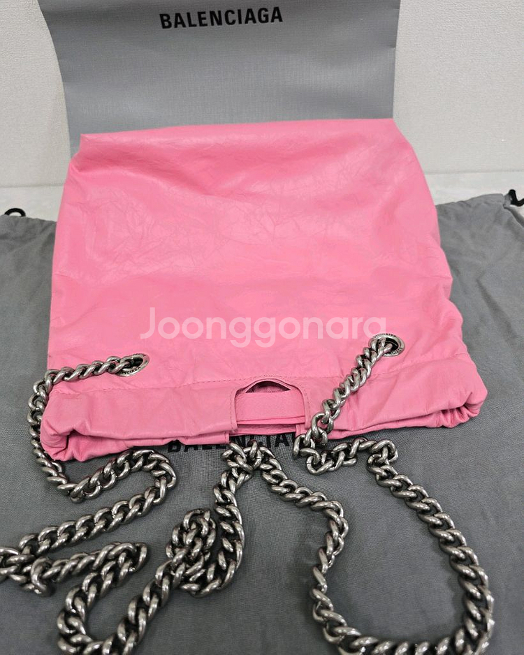 발렌시아가 크러쉬 토트백 스몰 판매--2