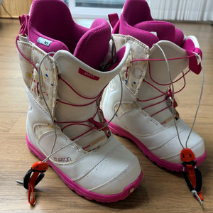 버튼 민트 여성용 스노우보드 부츠 235 (225)