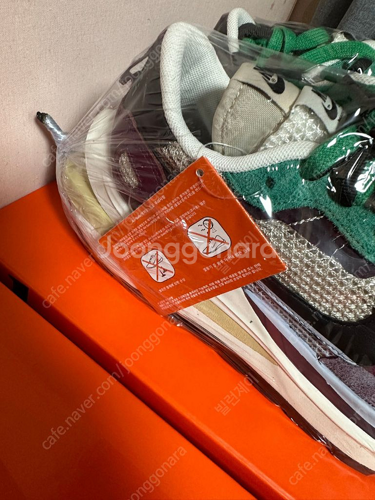 나이키 사카이 베이퍼와플 블랙 빌런 레드/ 블랙앤검--2