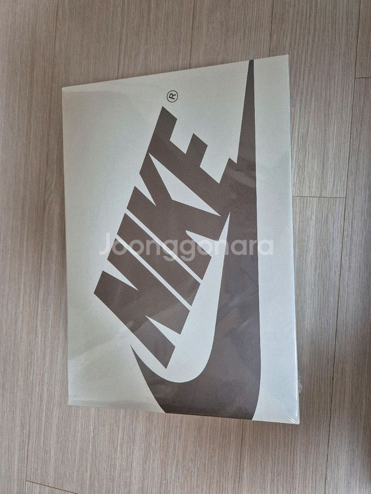 조던1 로우 트래비스 스캇 리버스 올리브255--1