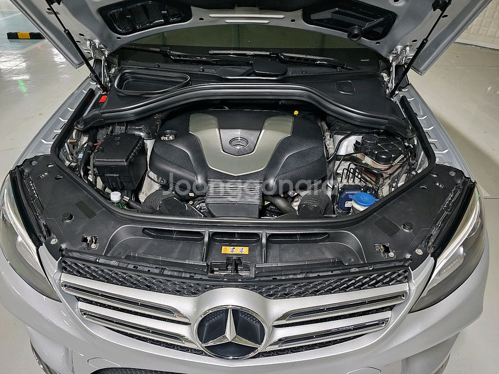 벤츠 GLE350d--2